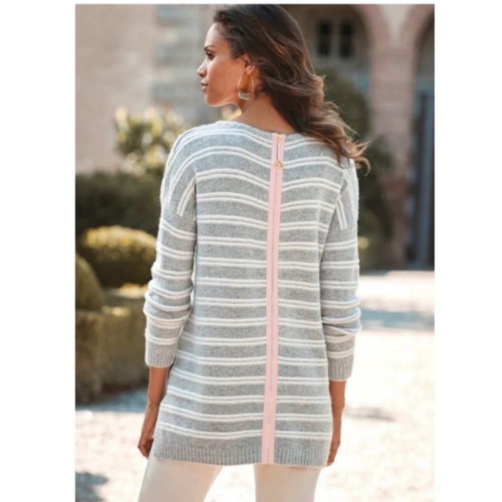 Soft Surroundings Veronica sweater gray and white striped XS oversized